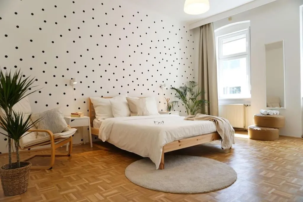 Large Apartments – Great for Groups – with Balcony or Terrace - 2
