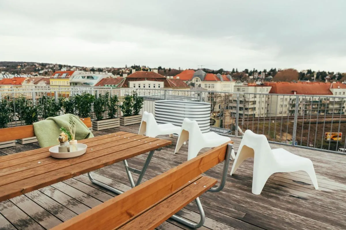 Large Apartments – Great for Groups – with Balcony or Terrace - 3