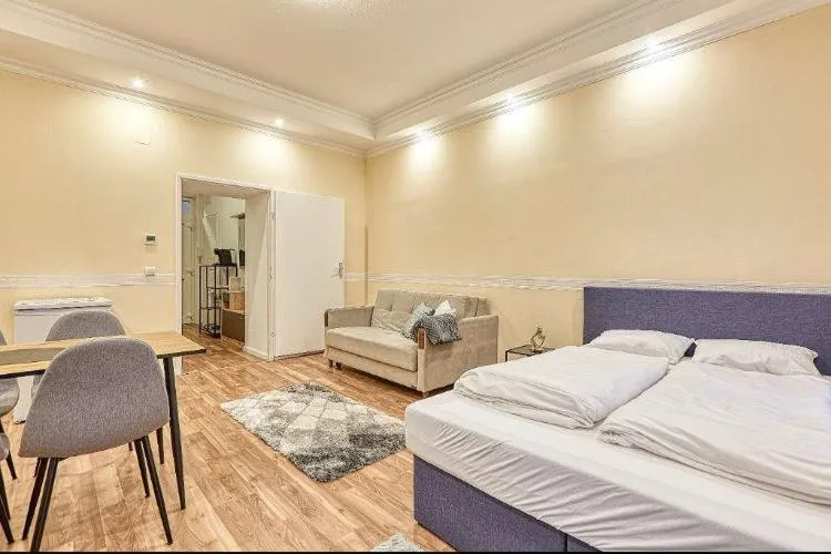 Lovely Airbnb near Schönbrunn - 2