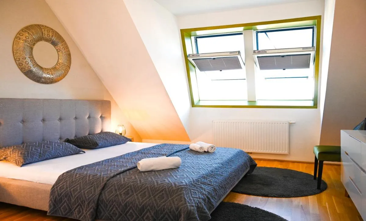 Modern Duplex Museumsquartier - 2