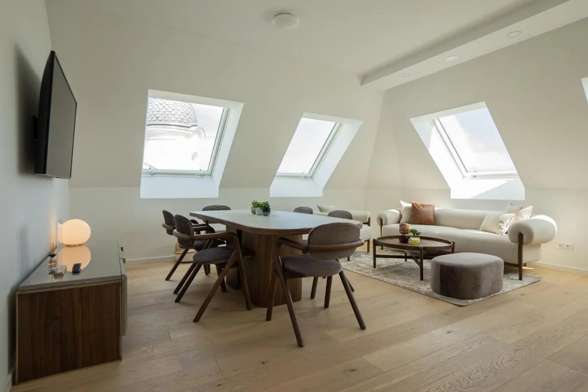 Modern two-bedroom apartment on a rooftop - 3
