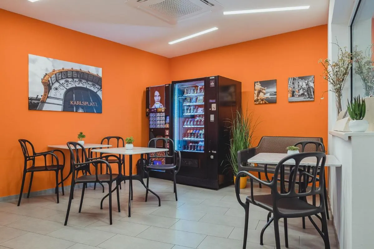 Oliver Apartments | contactless check-in - 3