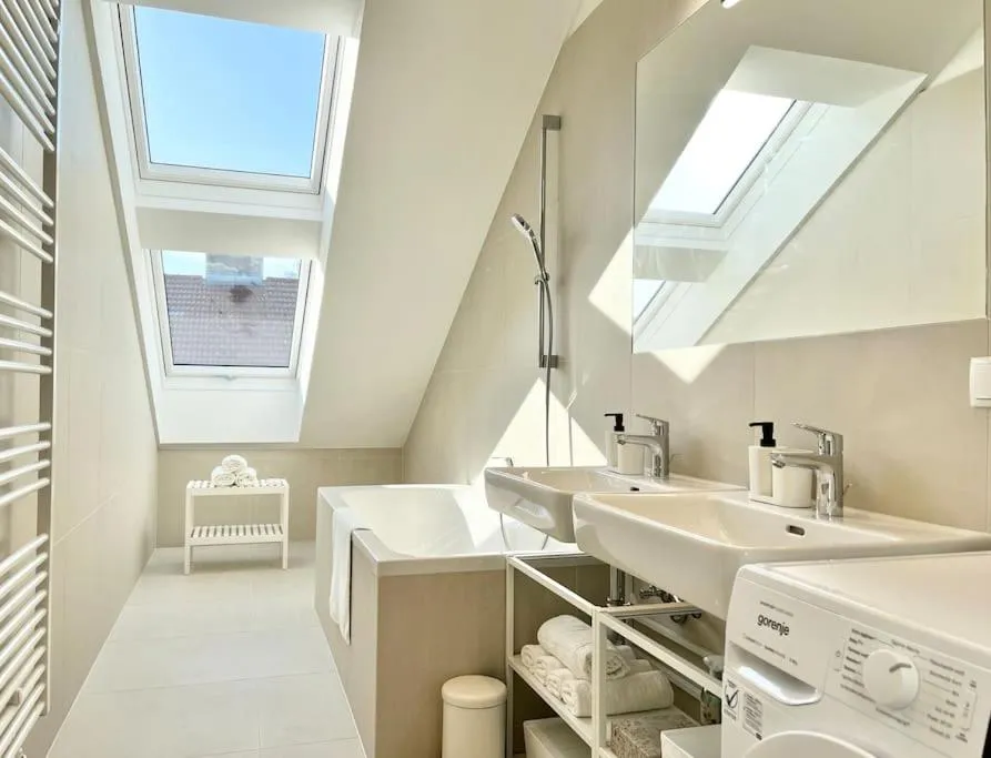 OrestaLiving – Penthouse in 1020 - 3