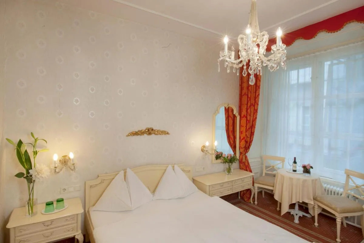 Pertschy Palais Hotel - 2