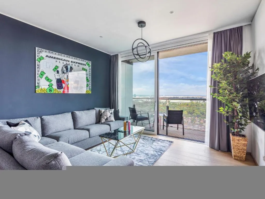SKY9 Apartments District 3
