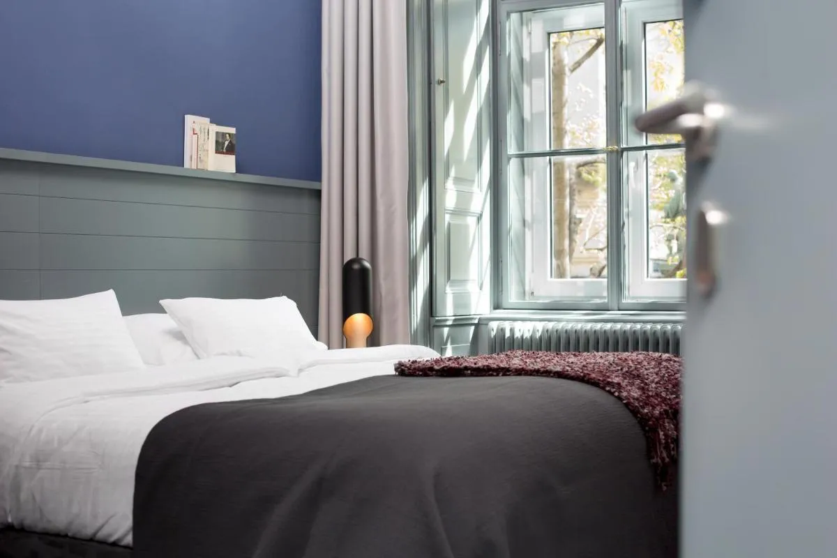 Saint SHERMIN bed breakfast & champagne - 2