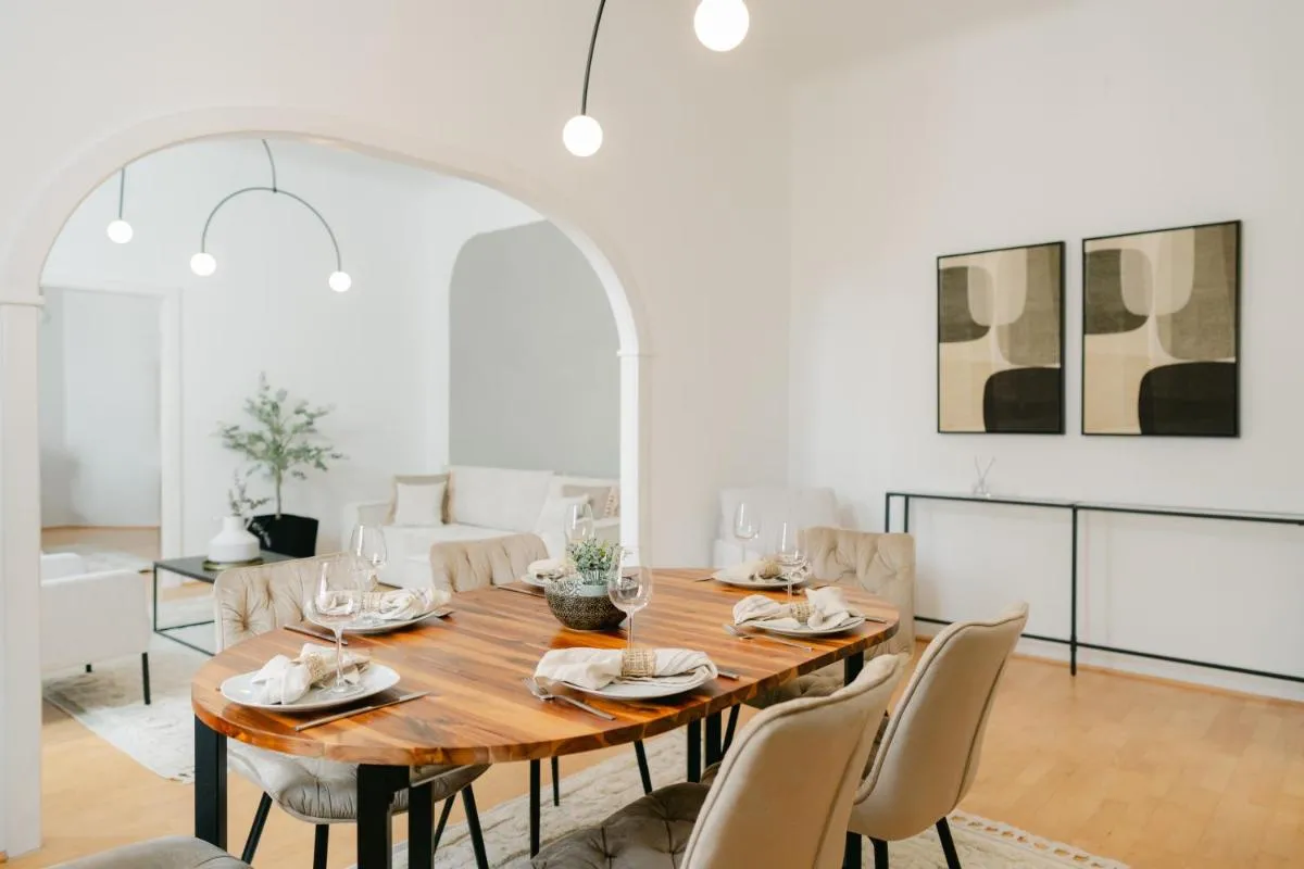 Stylish APT for 4-6 metro & walk 5 min to center - 3