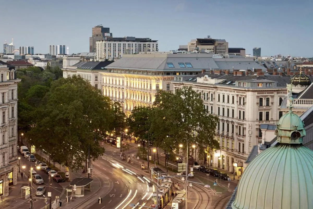 The Ritz-Carlton, Vienna - 3