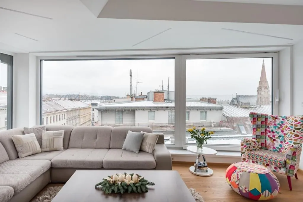 Top 12 Panorama Design Apartment