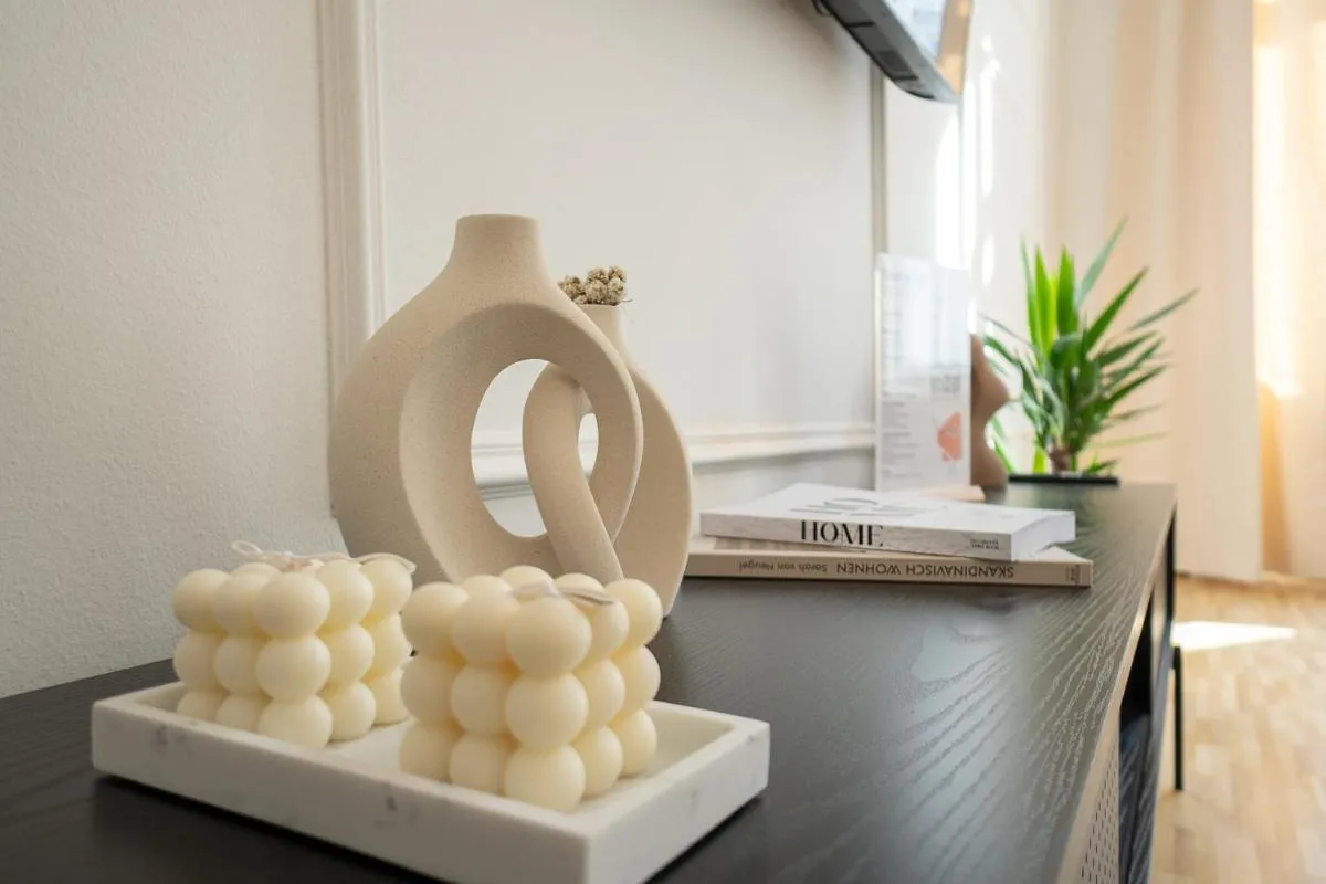 Vibrant 107 m2 flat in the city center - 3