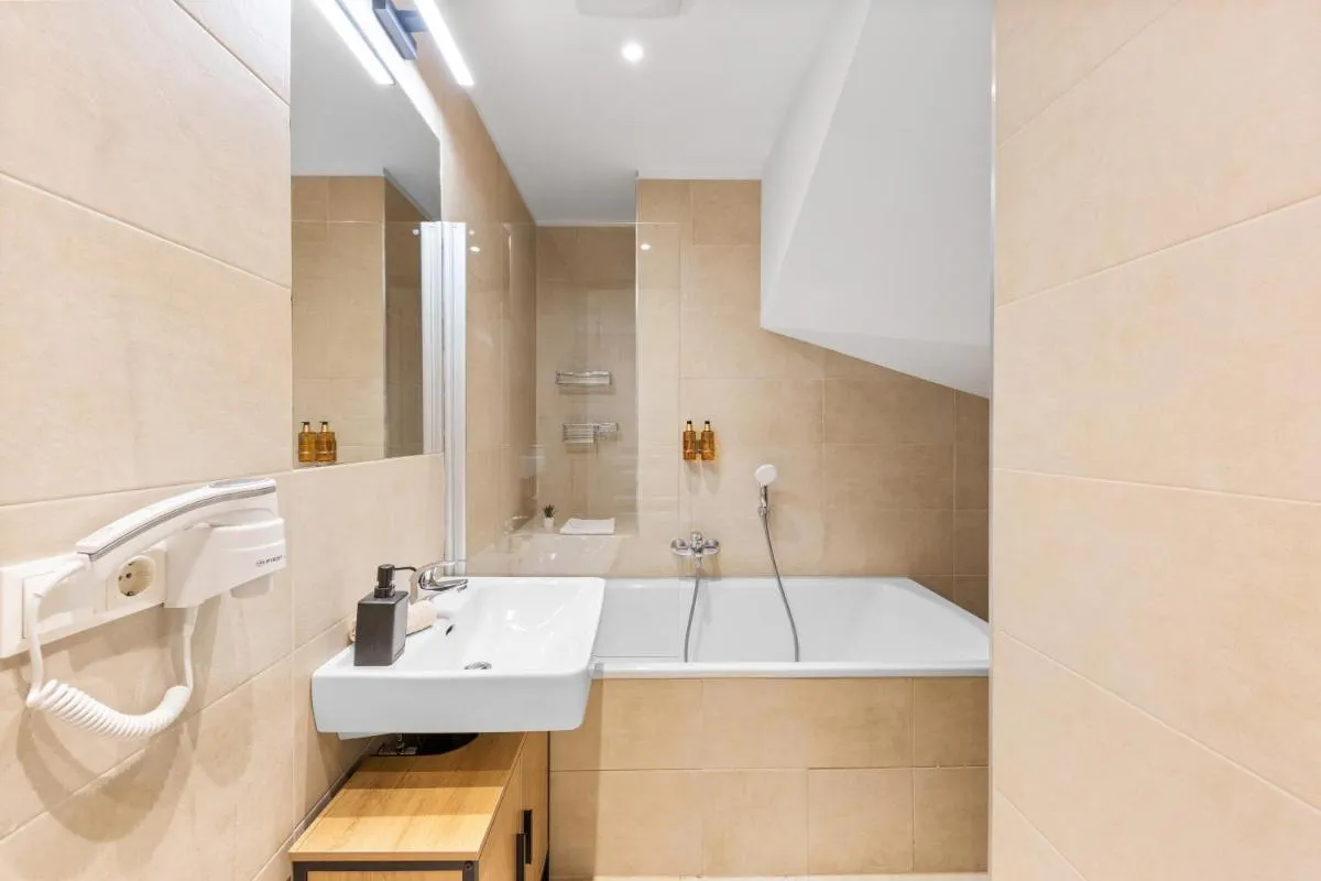 Vienna Chic Residences #Master Suite #BRAND NEW# - 3