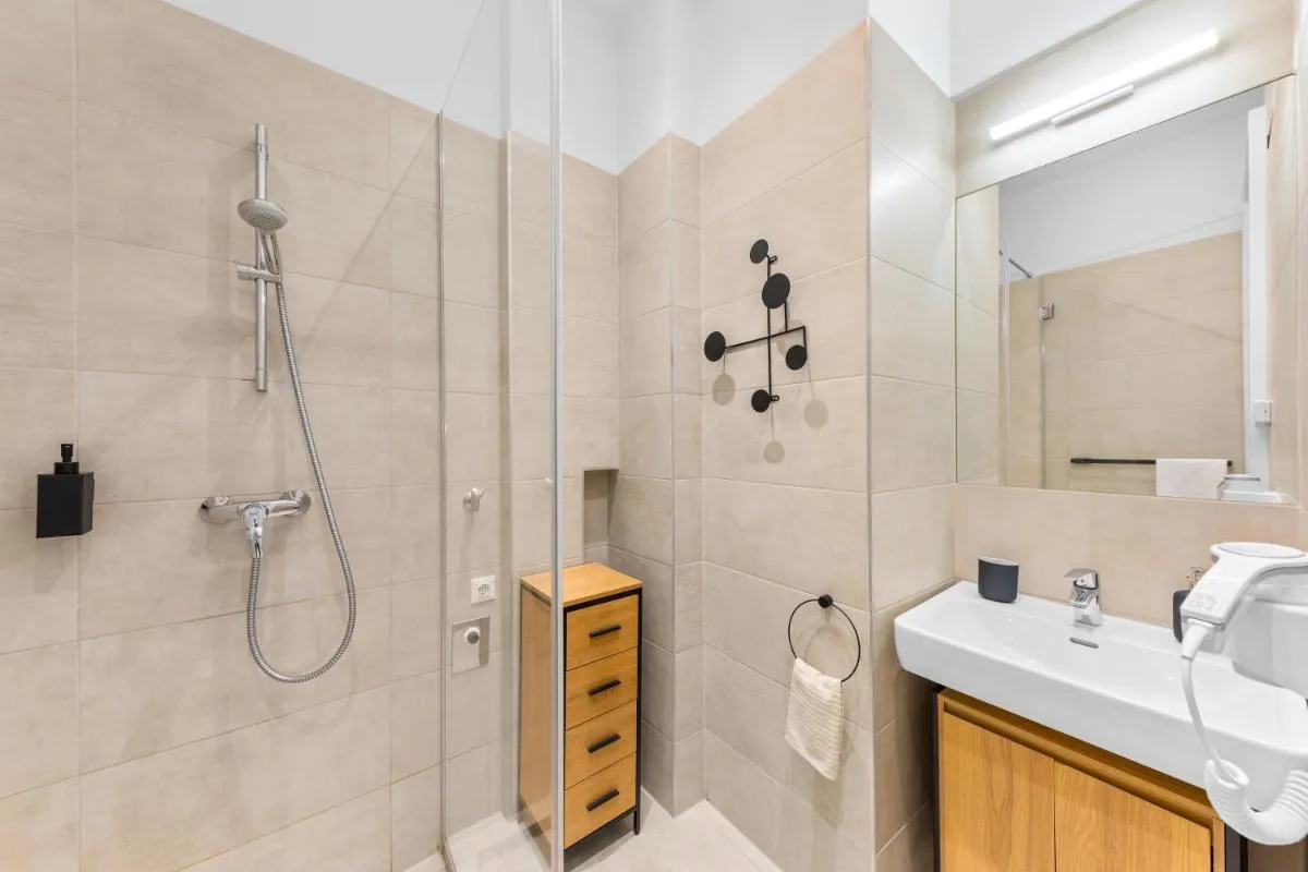 Vienna Chic Residences #Suite 2 - 3