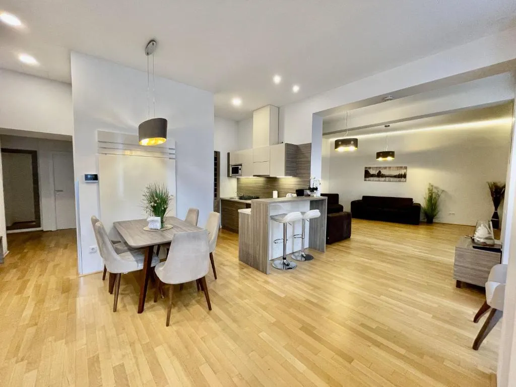Vienna City Apartment 7