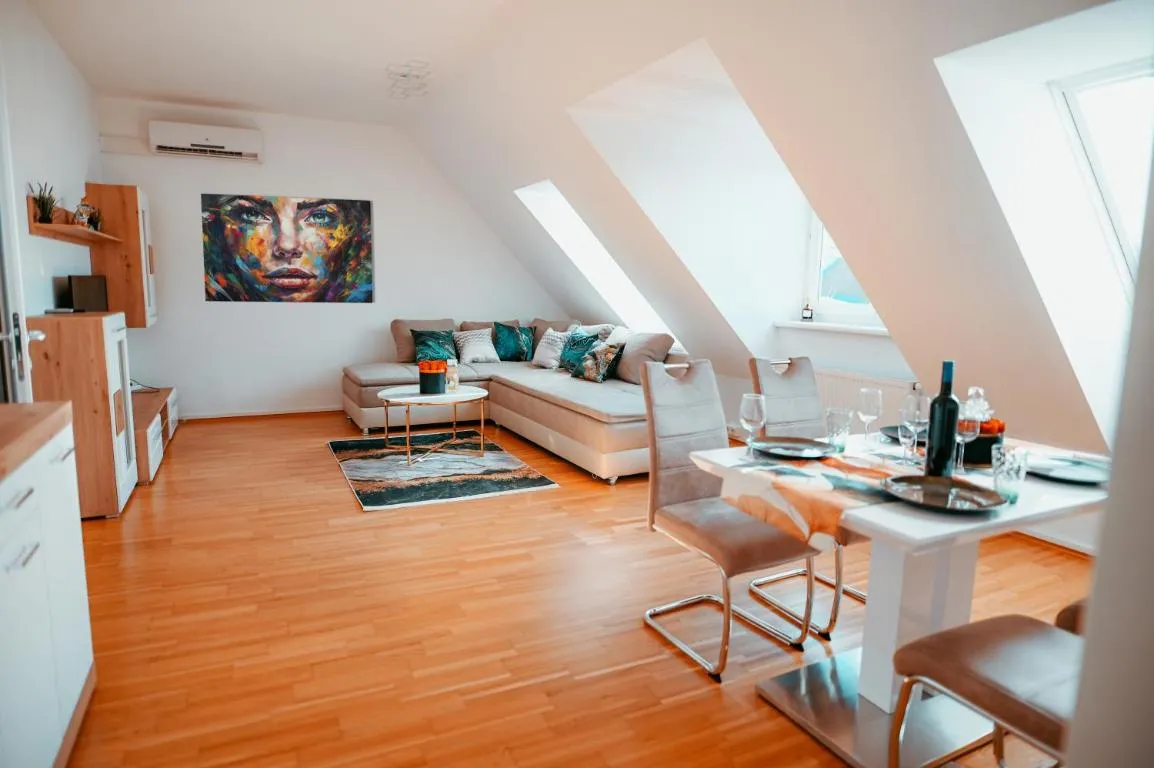 Vienna Deluxe Apartment