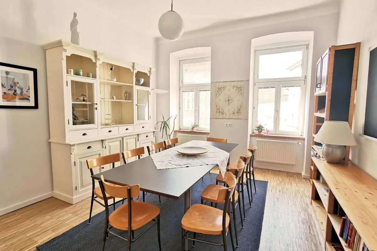 Vienna Palm Apartments - 3