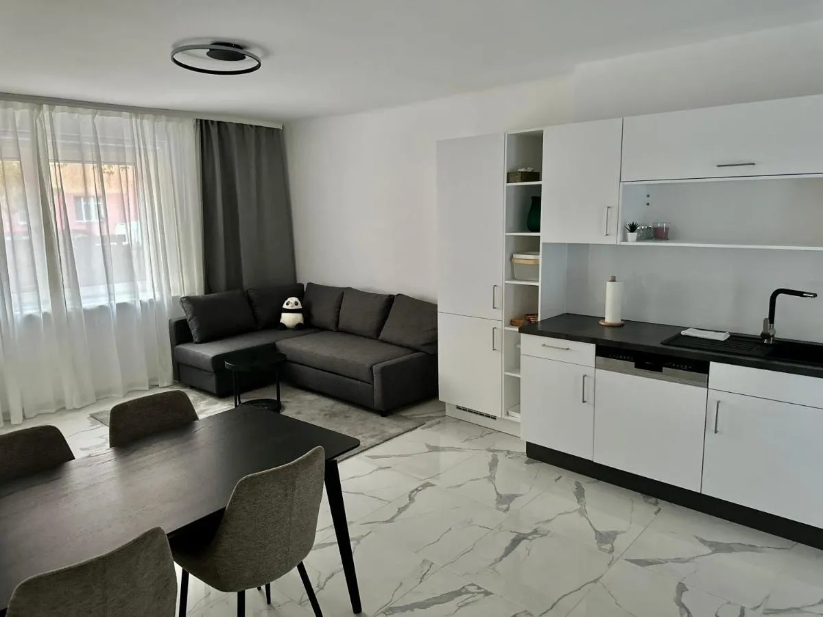 Viviane Paulos Apartment – Stylish apartment at Wienerberg - 3