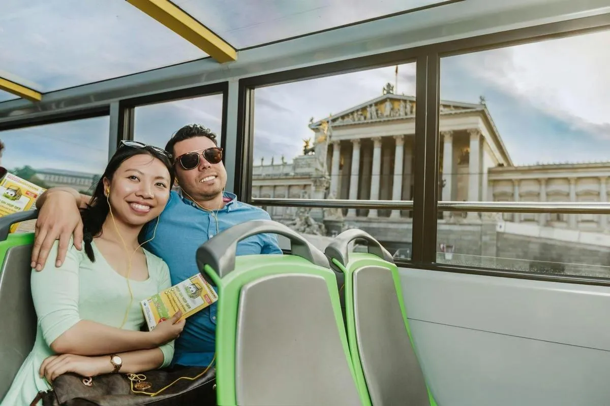 Image 3 of 48-hour Sightseeing Bus Ticket