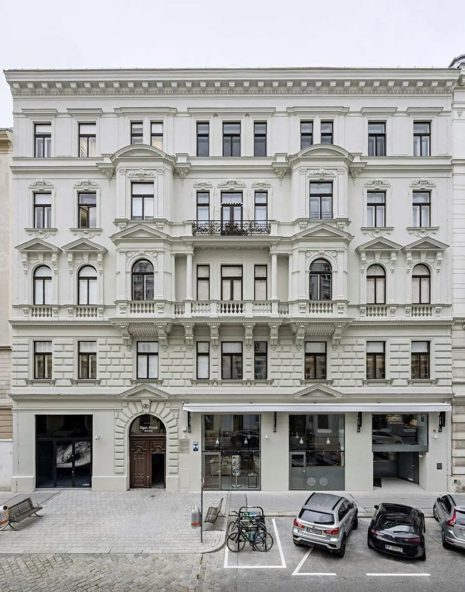 Image 1 of Admission to the Sigmund Freud Museum