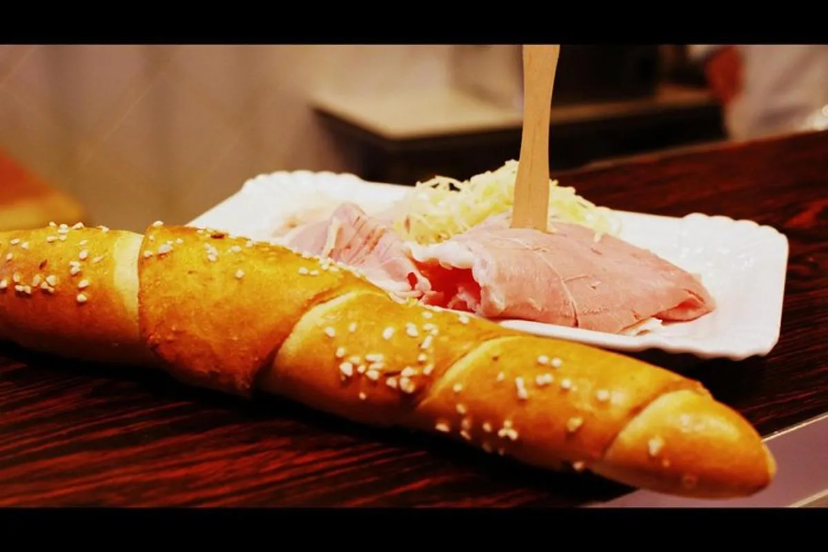 Image 3 of Classic Food Tour of Vienna