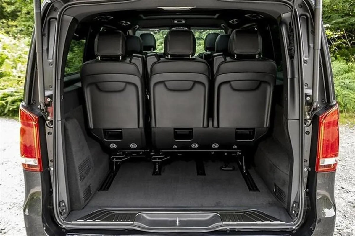 Image 5 of Departure by Private Minivan from Vienna to Vienna Airport VIE