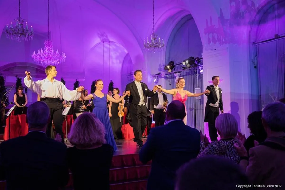 Image 2 of Evening at Schönbrunn Palace Vienna: 3-course Dinner and Concert
