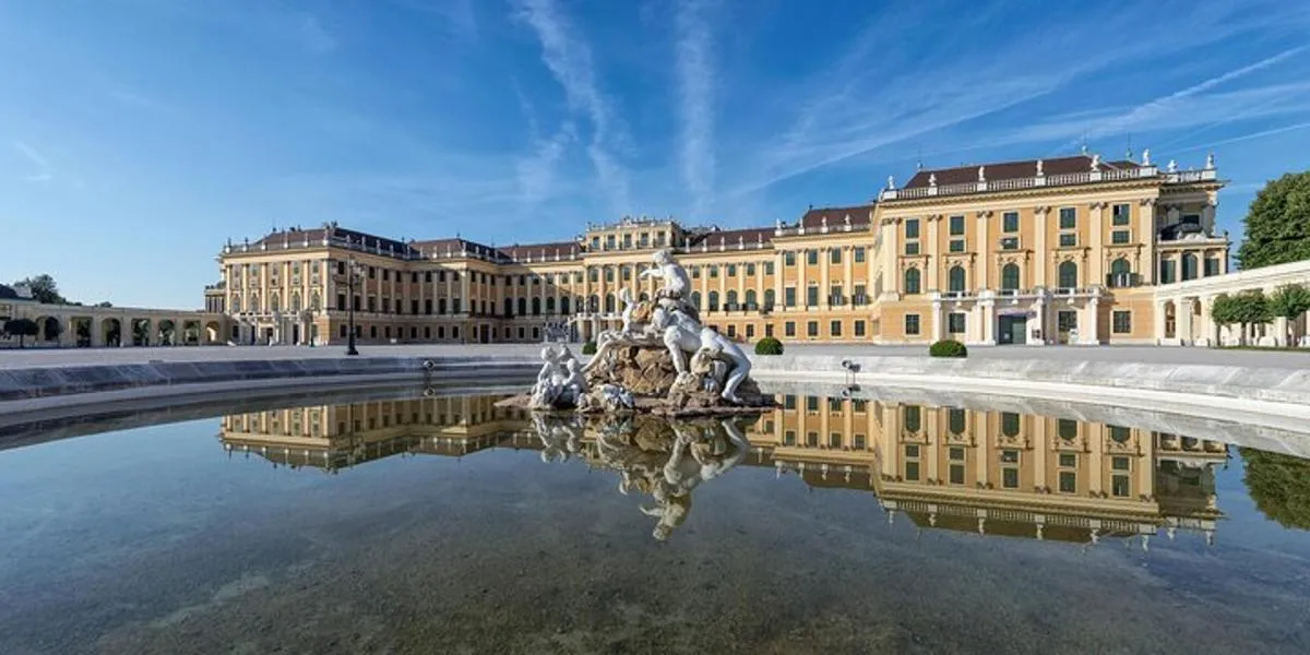 Image 4 of Evening at Schönbrunn Palace Vienna: 3-course Dinner and Concert