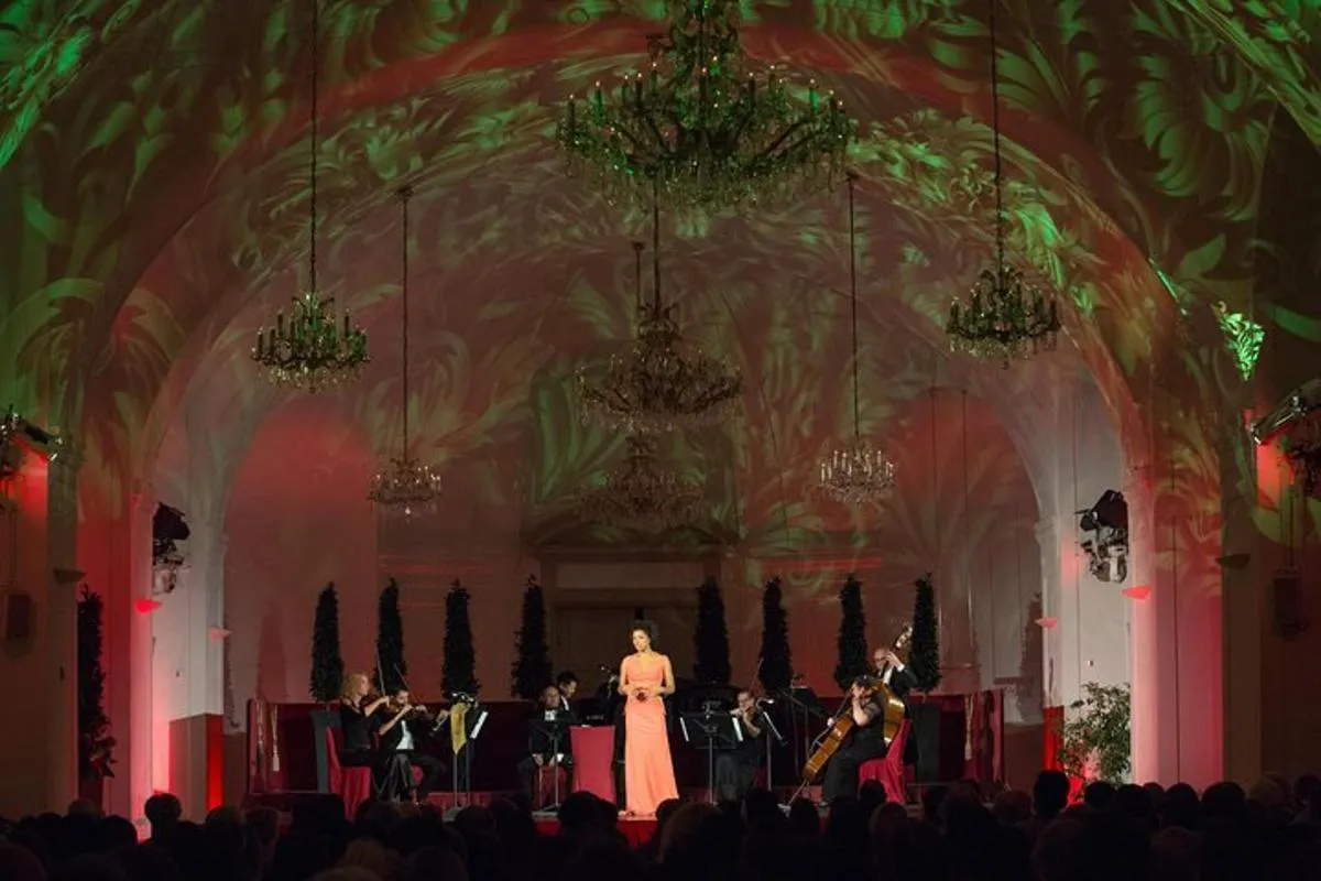 Image 4 of Exclusive Evening at Schönbrunn Palace: After-Hours Audiotour, Dinner, Concert