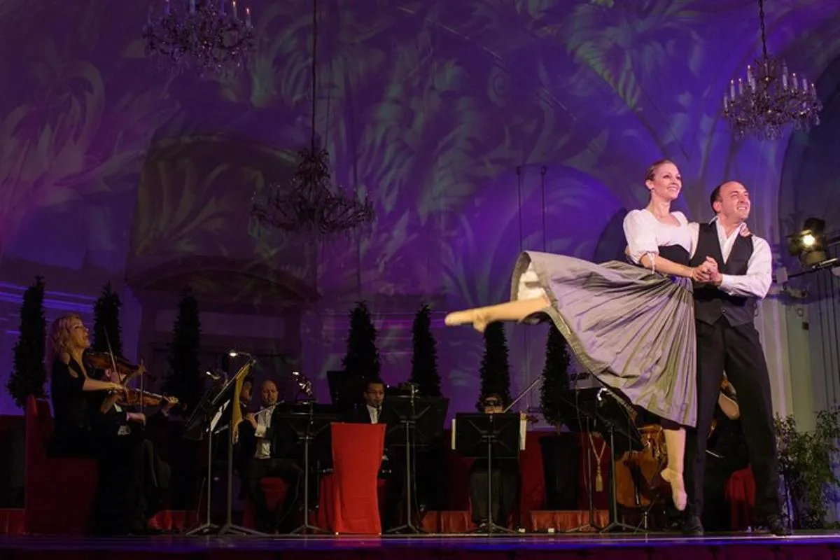 Image 5 of Exclusive Evening at Schönbrunn Palace: After-Hours Audiotour, Dinner, Concert