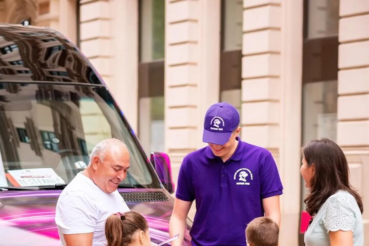 Image 1 of Future Bus Tours – Vienna’s highlights bus tour with virtual reality
