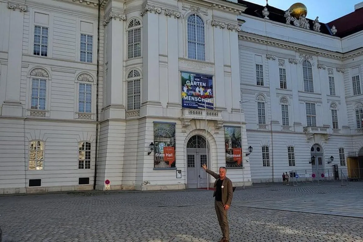 Image 3 of Guided city tour in Vienna: the emergence of a cosmopolitan city
