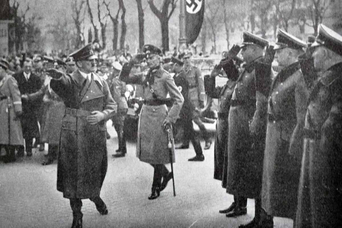 Image 2 of Historical Hitler Walking Tour of Vienna