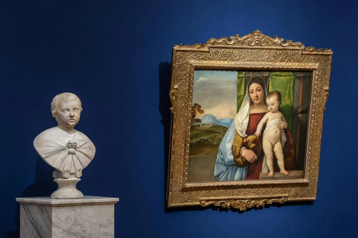 Image 2 of Kunsthistorisches Museum & Imperial Treasury Tour