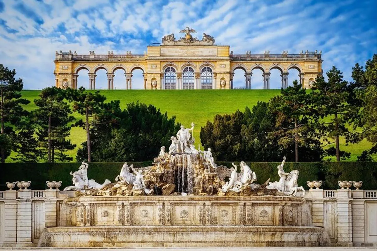 Image 1 of Lokafy Vienna Kid-Friendly Private Walking Tour with a Local