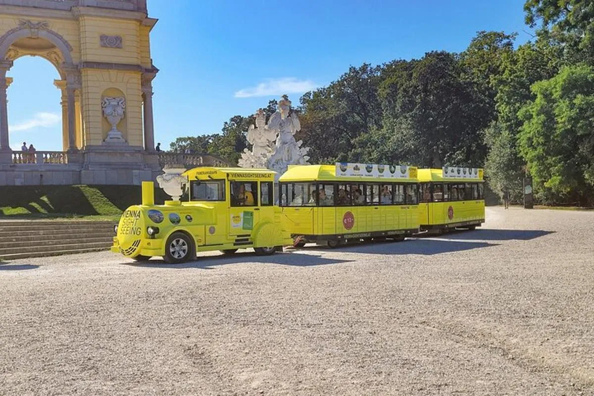 Image 3 of Panoramabahn Schoenbrunn