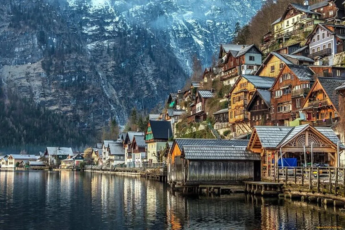 Image 5 of Private Perfect One Day Guided Tour from Vienna to Hallstatt and Salzburg