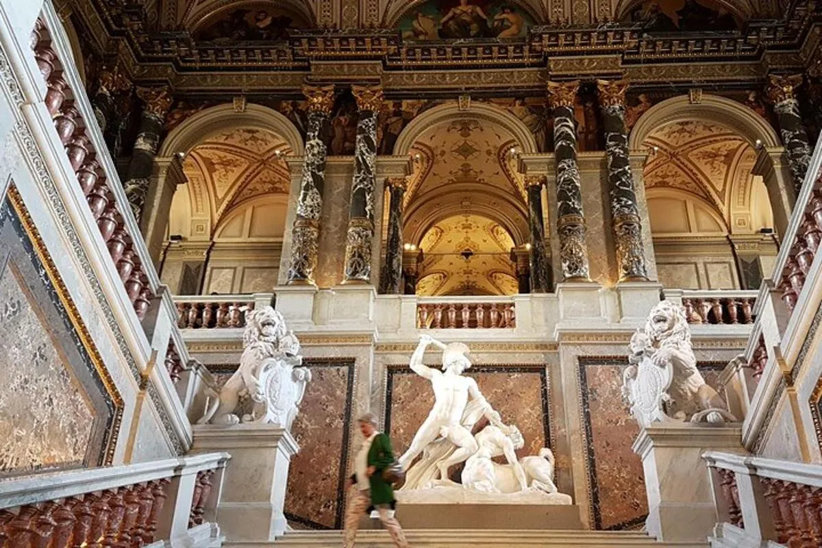 Private Tour of the Kunsthistorisches Museum: Secrets of Masterpieces | Tickets included