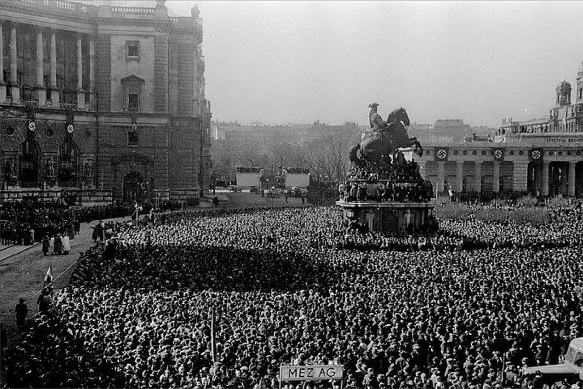 Image 1 of Private World War II Walking Tour in Vienna