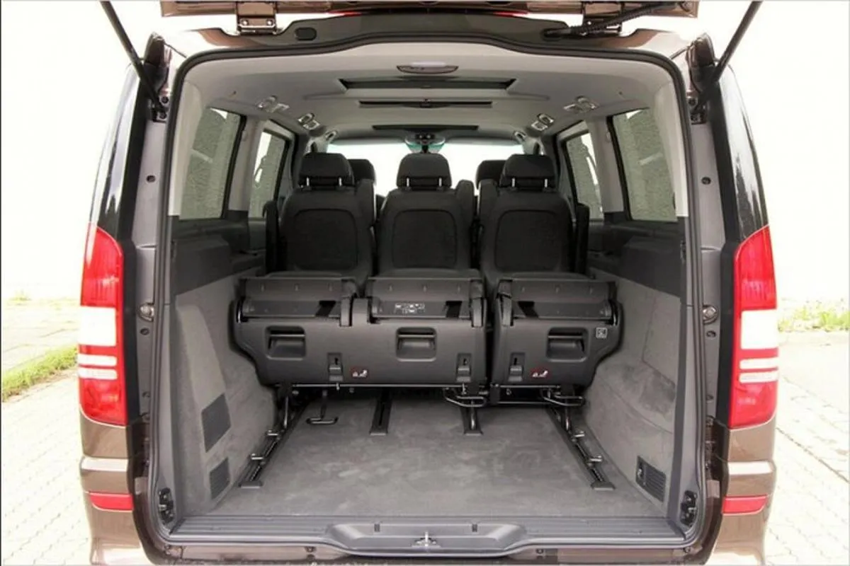 Image 2 of Private airport transfer in Vienna for up to 8 people in minibus