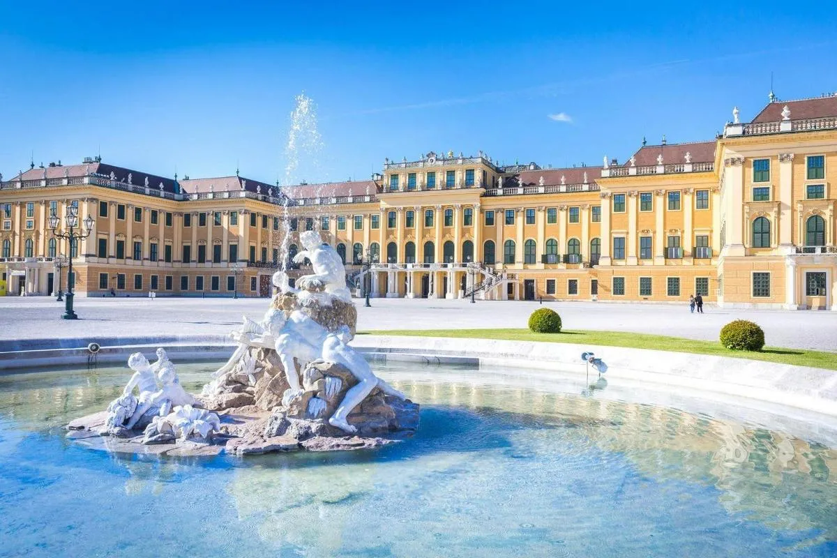 Image 1 of Schönbrunn Palace Self-guided Walking Tour