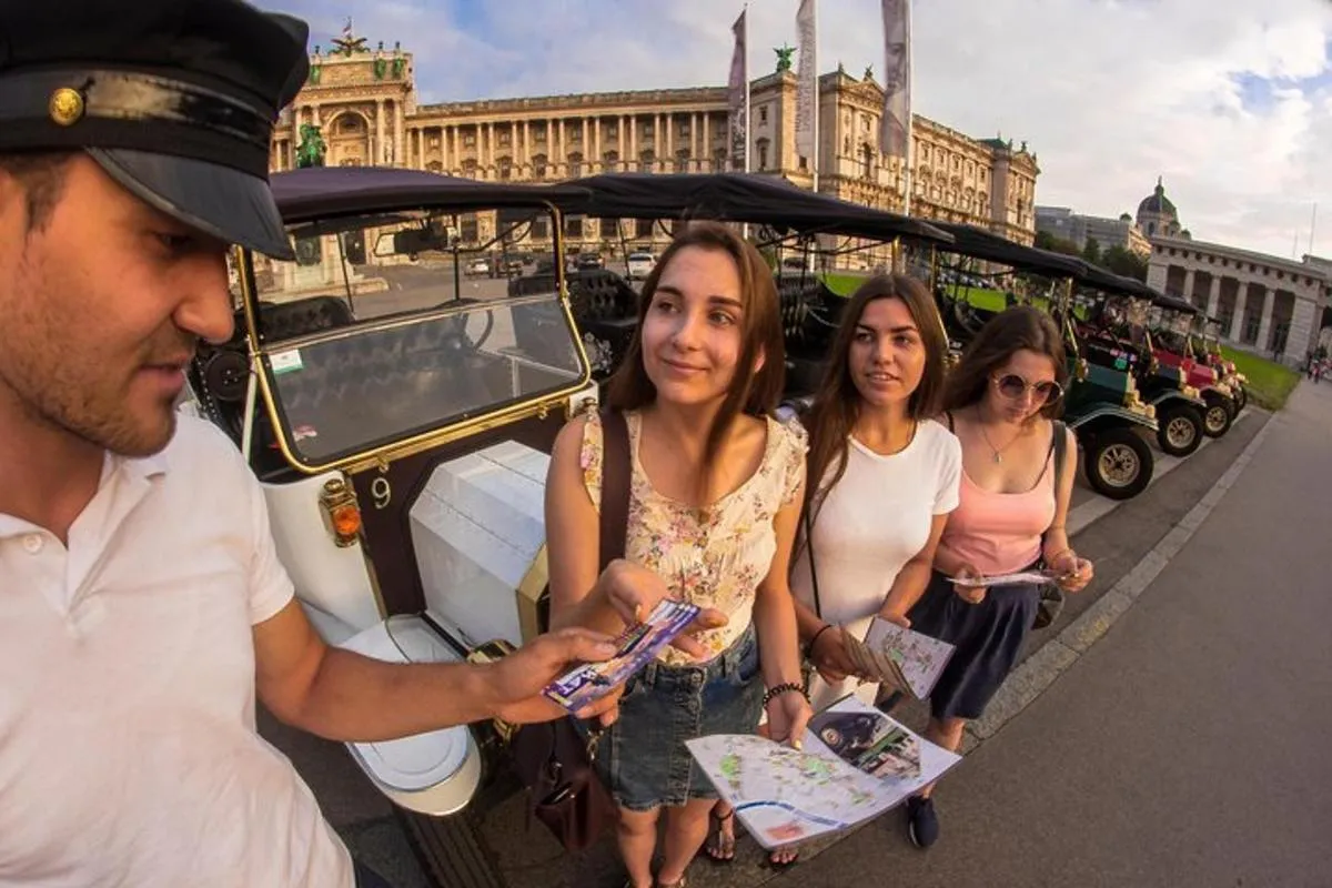 Image 2 of Sightseeing Tour With Oldtimer Cabrio Car (80 min)