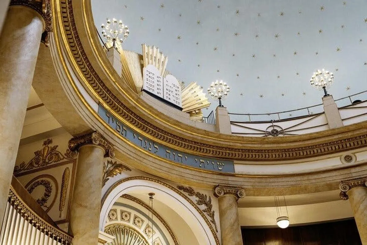 Image 1 of Stadttempel Synagogue Tour