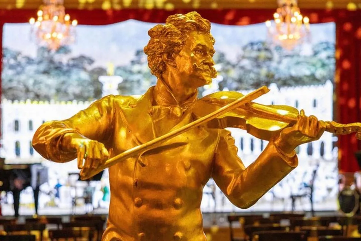 Image 2 of Strauss Live Concert: A Night of Light and Magic