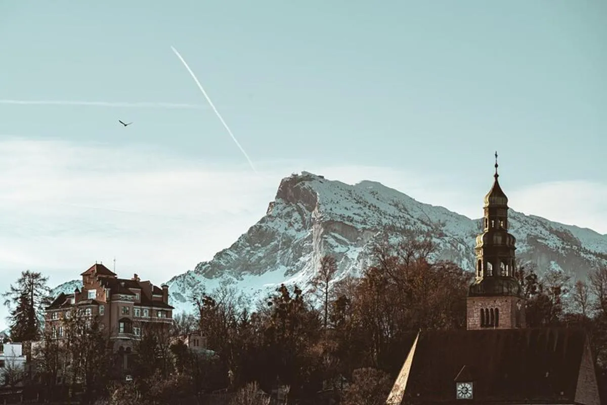 Image 5 of Transfer from Vienna to Salzburg: Private daytrip with 2 hours for sightseeing