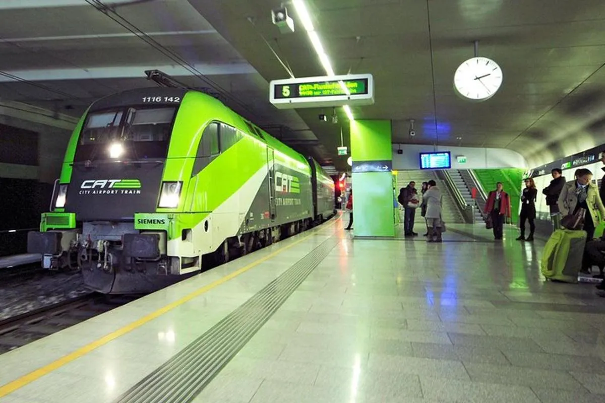 Image 0 of Vienna City Airport Train – CAT