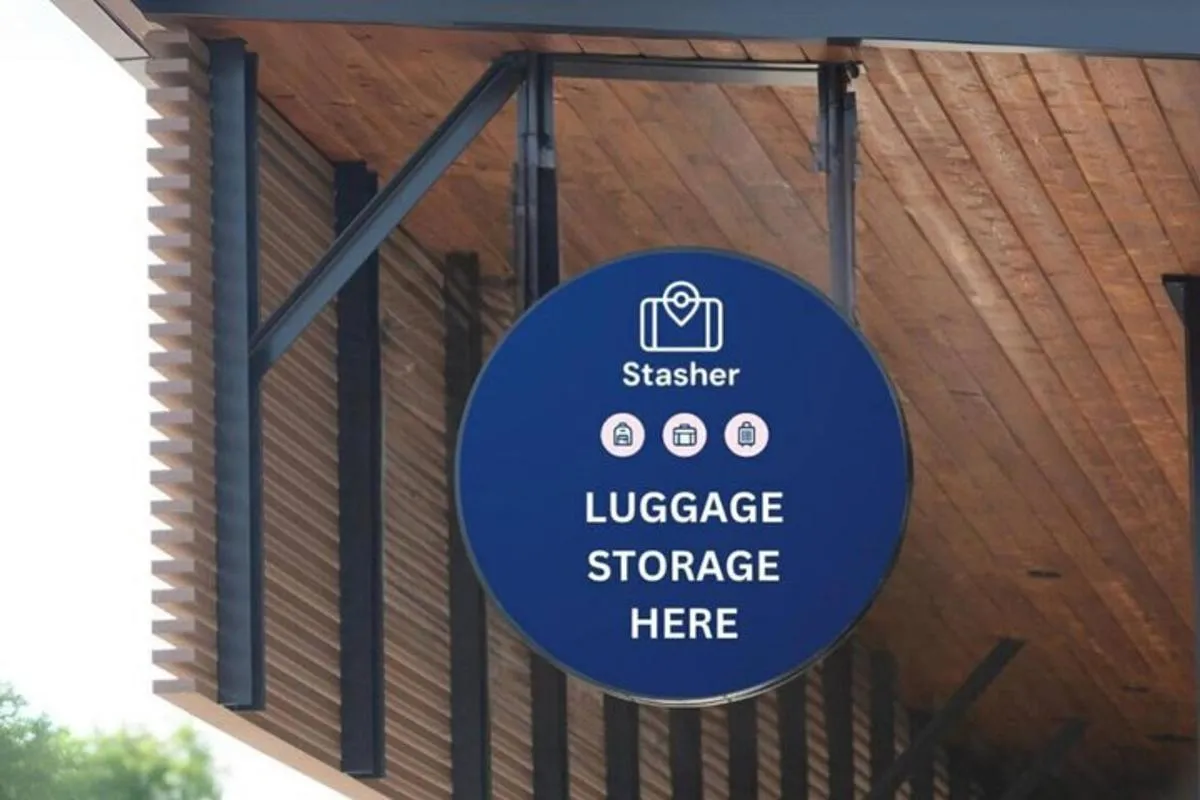 Image 3 of Vienna Luggage Storage