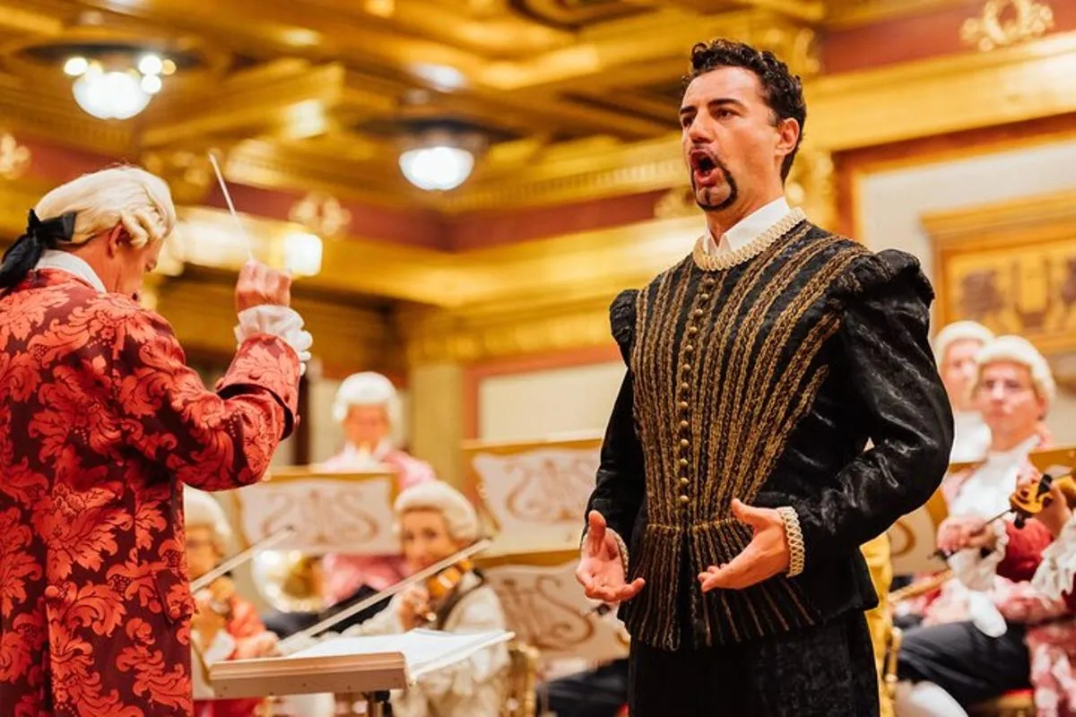 Image 4 of Vienna Mozart VIP Package: Concert, Dinner and Carriage Ride