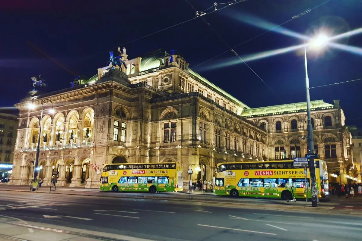 Vienna Panoramic Night Bus Tour