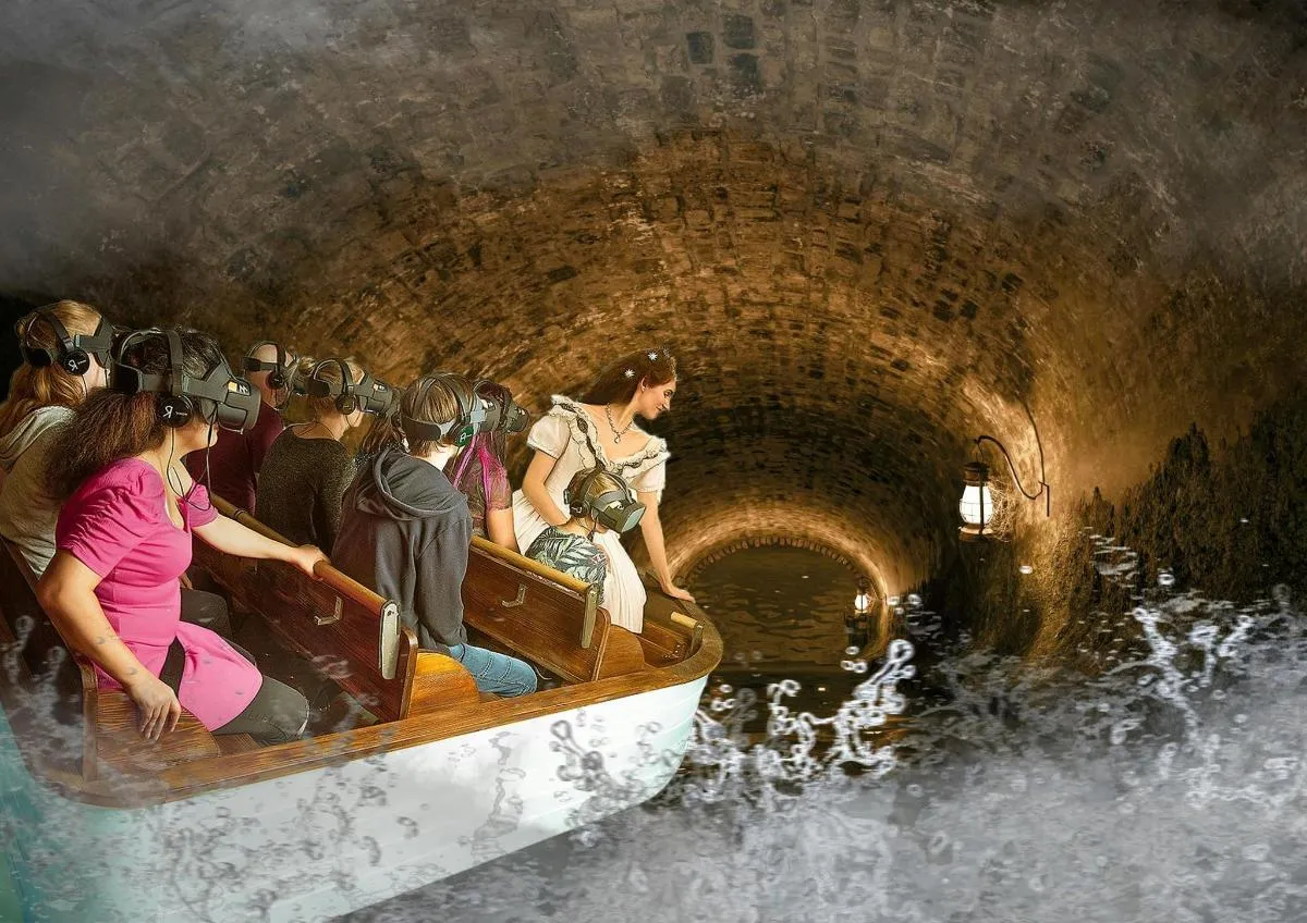 Image 6 of Virtual Reality Boat Ride With Empress Sisi
