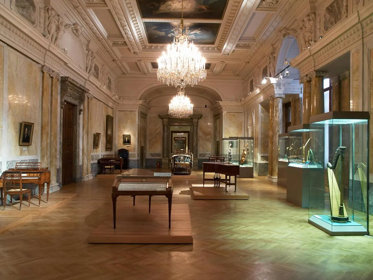 Image 4 of Weltmuseum Wien and the Imperial Armoury