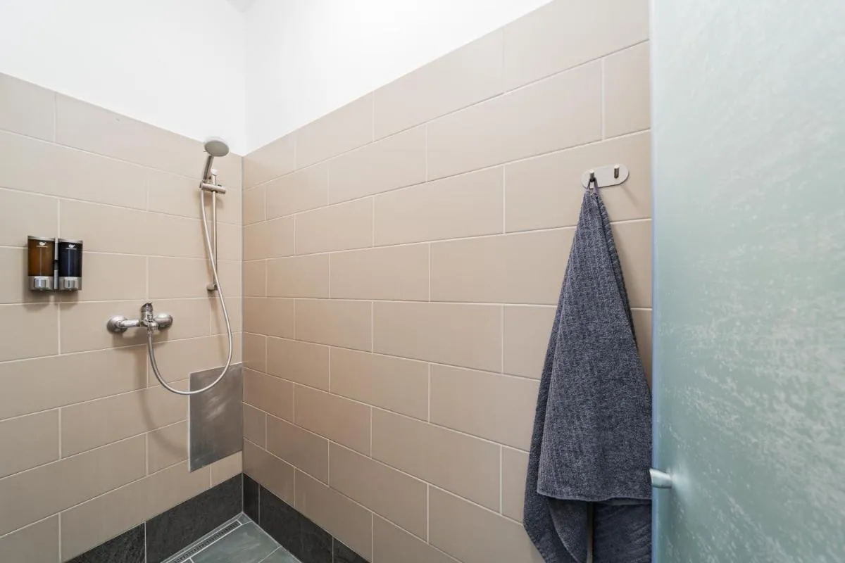 3 Bedrooms – 75sqm – 15 Min. City Center - 2